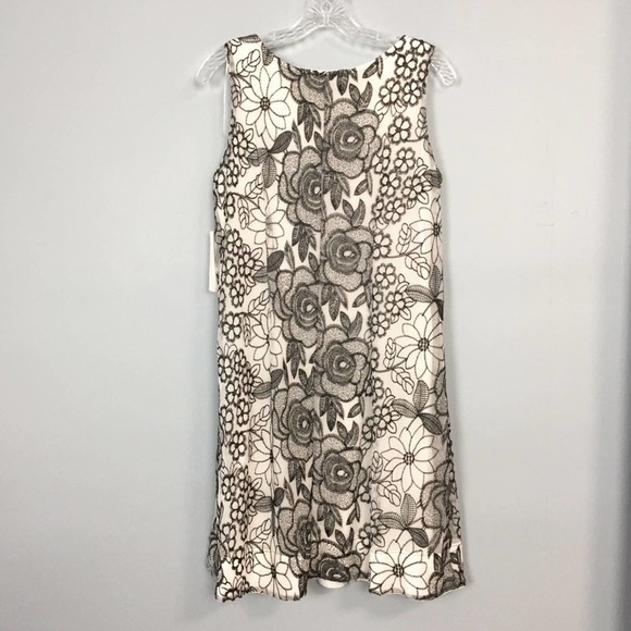 SIGNATURE by Robbie Bee Intricate Embroidered Floral A-Line Dress Women’s Size S - Picture 5 of 8